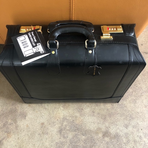 Briefcase/suitcase - Picture 6 of 16